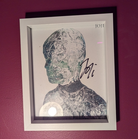 Joji Autograph - Picture 1 of 1